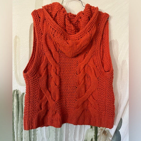 Free People Knit Hooded Vest 🌵 - Picture 3 of 6